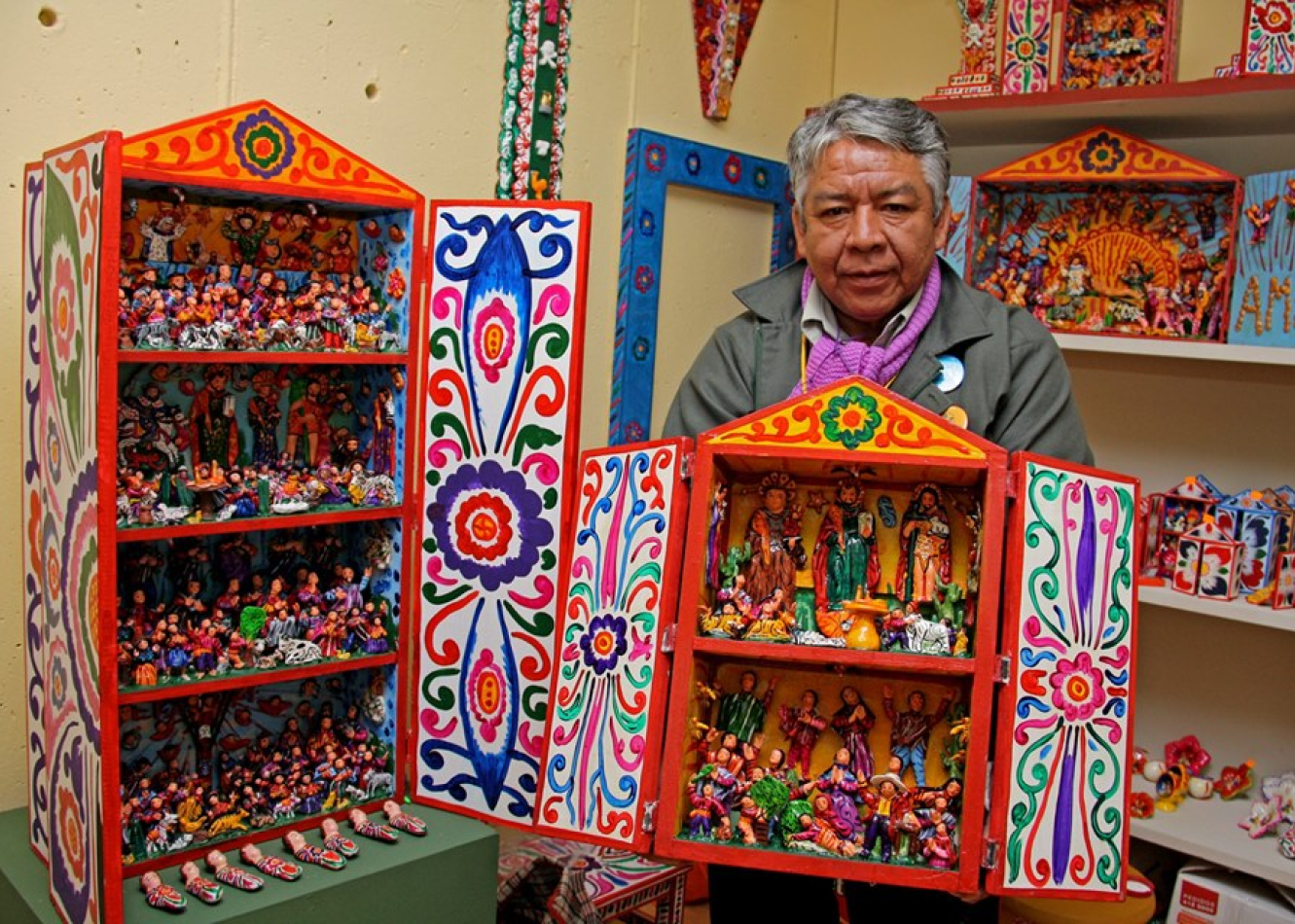 Los Conocimientos, las técnicas y la iconografía asociados al tallado en piedra de Huamanga, o escultura en alabastro, de la región Ayacucho, fueron declarado patrimonio cultural de la Nación