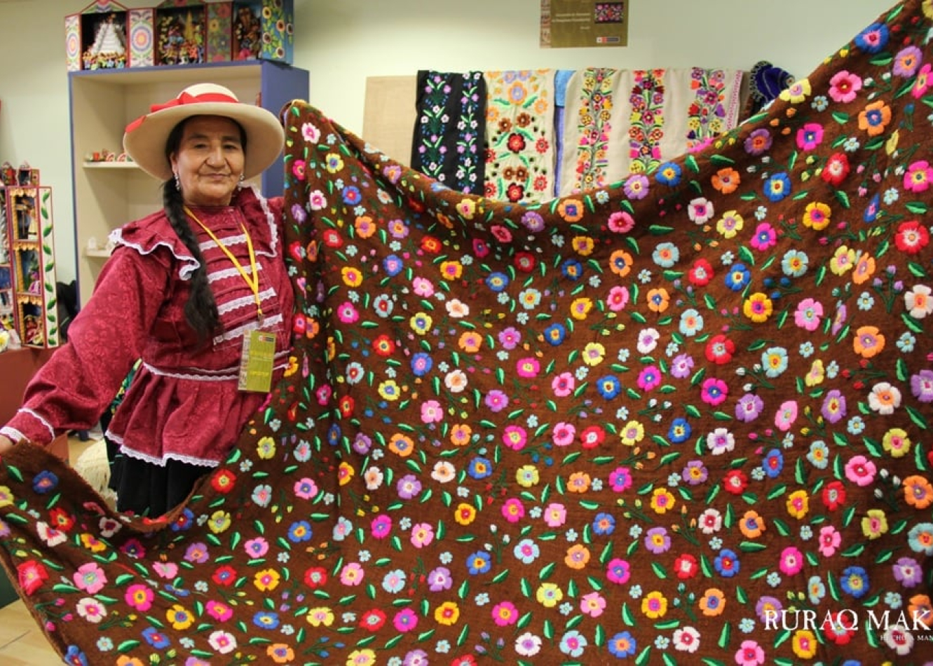 La Asociación de Artesanos Pintaybata de Pomabamba se suman a las tiendas virtuales Ruraqmaki.pe