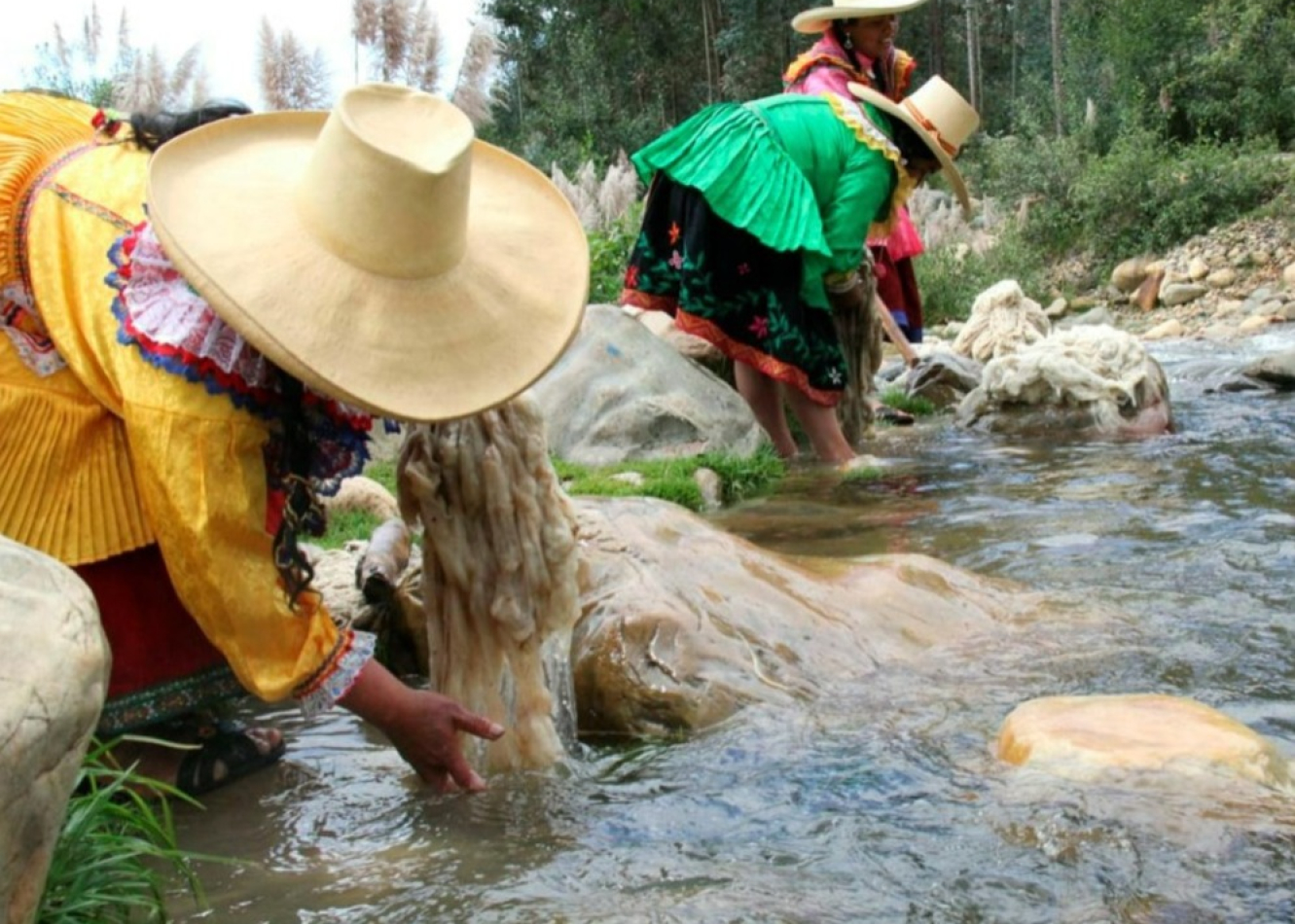 Artesanía Textil Los Laureles